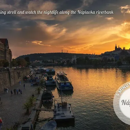 Empirent Rooftop Collection Prag