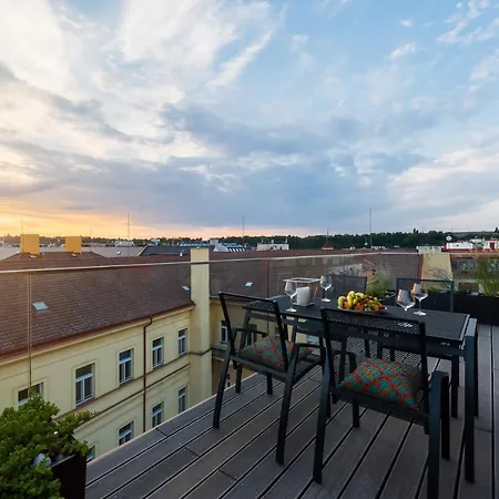 Empirent Rooftop Collection *