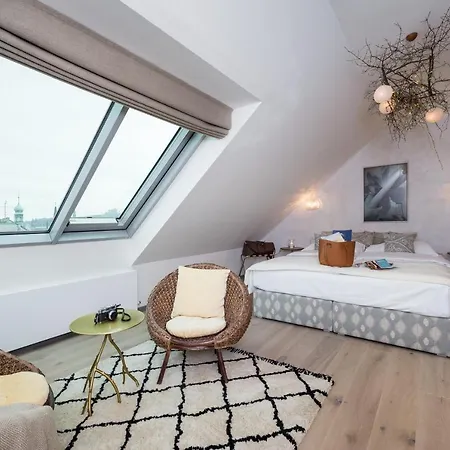 Empirent Rooftop Collection * Prague